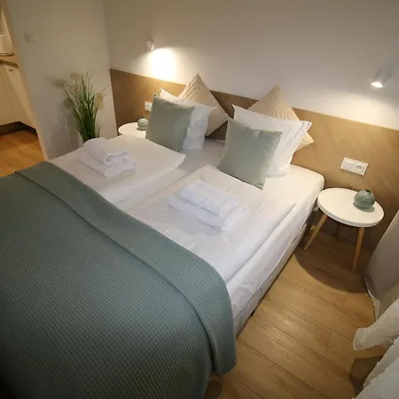 Trevilles Apartamenty Urocza Szrenica *