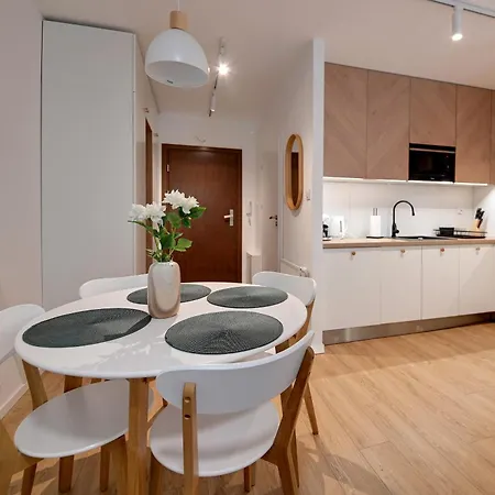 Trevilles Urocza Szrenica アパート シクラルスカ・ポレンバ