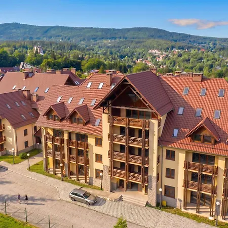 Trevilles Urocza Szrenica シクラルスカ・ポレンバ